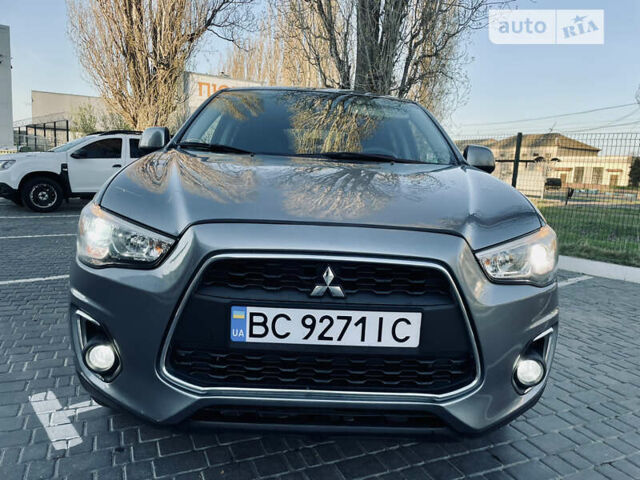 Серый Мицубиси Outlander Sport, объемом двигателя 2.36 л и пробегом 152 тыс. км за 11300 $, фото 2 на Automoto.ua