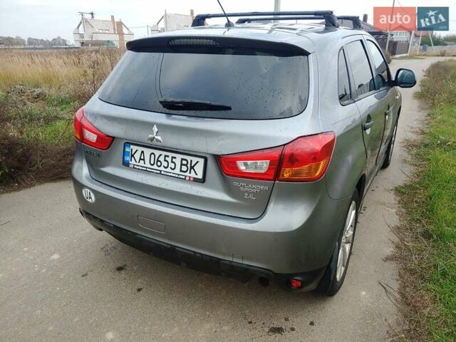 Мицубиси Outlander Sport 2015 в Киеве на Automoto.ua Серый Мицубиси Outlander Sport, объемом двигателя 2.36 л и пробегом 125 тыс. км за 12500 $, фото 1 на Automoto.ua