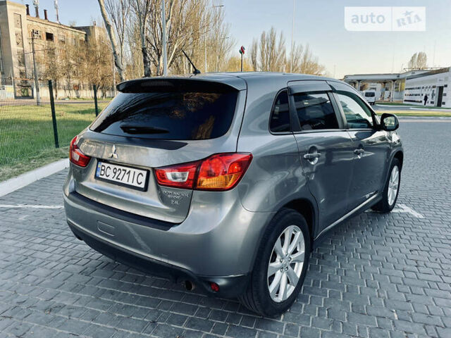 Сірий Міцубісі Outlander Sport, об'ємом двигуна 2.36 л та пробігом 152 тис. км за 11300 $, фото 5 на Automoto.ua