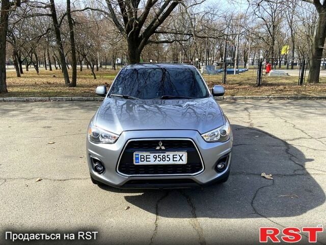 Сірий Міцубісі Outlander Sport, об'ємом двигуна 2.4 л та пробігом 140 тис. км за 13000 $, фото 3 на Automoto.ua