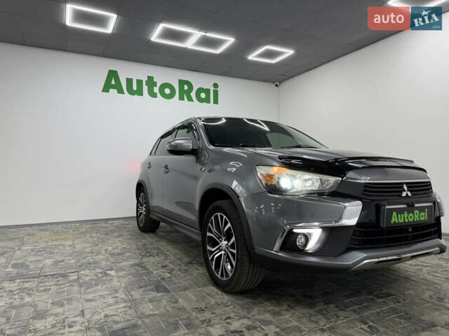 Серый Мицубиси Outlander Sport, объемом двигателя 2 л и пробегом 105 тыс. км за 12900 $, фото 2 на Automoto.ua