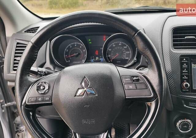 Сірий Міцубісі Outlander Sport, об'ємом двигуна 2.36 л та пробігом 136 тис. км за 13999 $, фото 17 на Automoto.ua