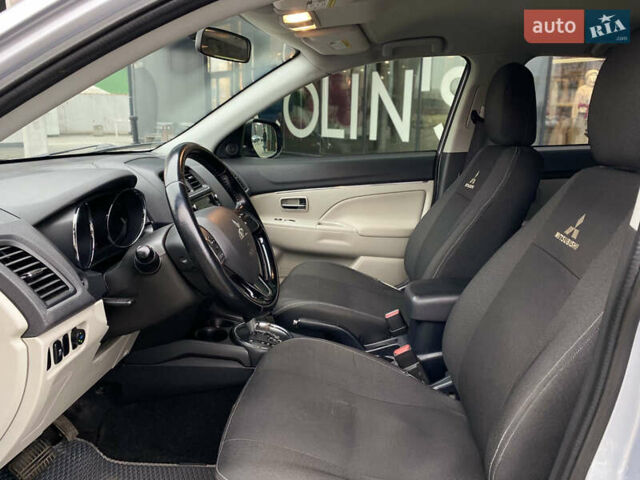 Сірий Міцубісі Outlander Sport, об'ємом двигуна 2.4 л та пробігом 185 тис. км за 12350 $, фото 19 на Automoto.ua