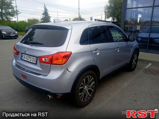 Сірий Міцубісі Outlander Sport, об'ємом двигуна 2 л та пробігом 119 тис. км за 11700 $, фото 3 на Automoto.ua