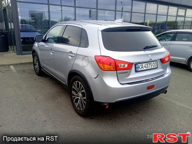 Сірий Міцубісі Outlander Sport, об'ємом двигуна 2 л та пробігом 119 тис. км за 11700 $, фото 2 на Automoto.ua