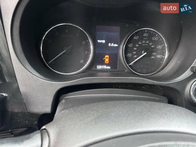 Сірий Міцубісі Outlander Sport, об'ємом двигуна 2.4 л та пробігом 128 тис. км за 12000 $, фото 8 на Automoto.ua