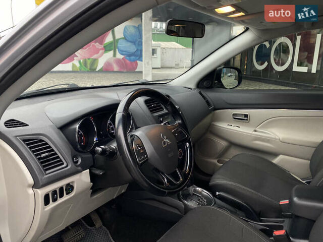 Сірий Міцубісі Outlander Sport, об'ємом двигуна 2.4 л та пробігом 185 тис. км за 12350 $, фото 17 на Automoto.ua