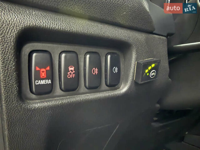 Серый Мицубиси Outlander Sport, объемом двигателя 2 л и пробегом 105 тыс. км за 12900 $, фото 17 на Automoto.ua