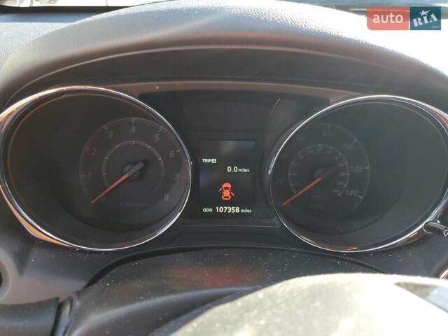 Серый Мицубиси Outlander Sport, объемом двигателя 2.4 л и пробегом 172 тыс. км за 1400 $, фото 8 на Automoto.ua