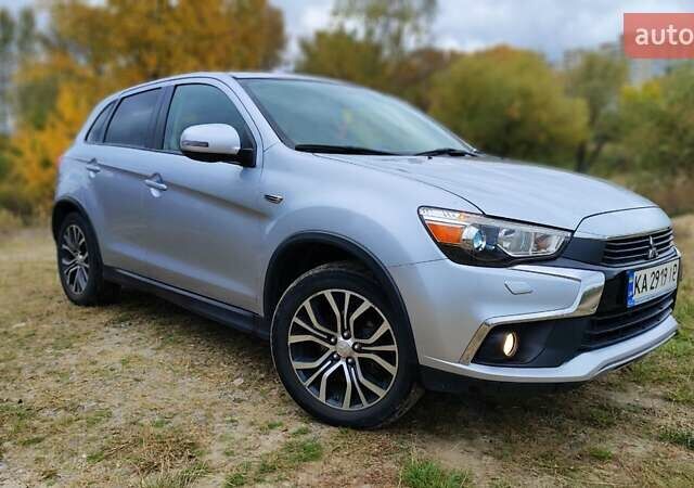 Сірий Міцубісі Outlander Sport, об'ємом двигуна 2.36 л та пробігом 136 тис. км за 13999 $, фото 10 на Automoto.ua