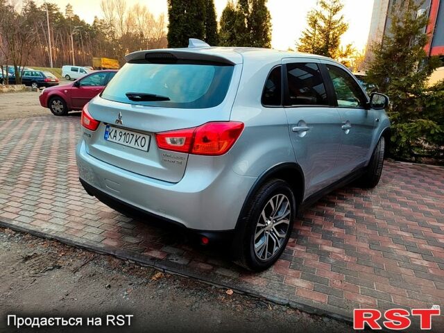 Сірий Міцубісі Outlander Sport, об'ємом двигуна 2.4 л та пробігом 92 тис. км за 14990 $, фото 9 на Automoto.ua