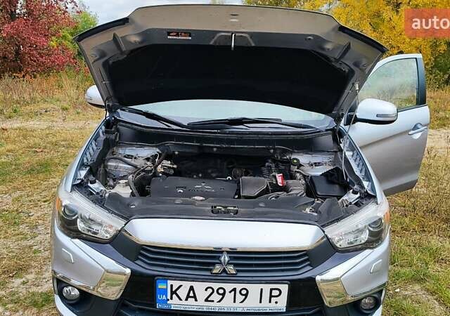 Сірий Міцубісі Outlander Sport, об'ємом двигуна 2.36 л та пробігом 136 тис. км за 13999 $, фото 15 на Automoto.ua