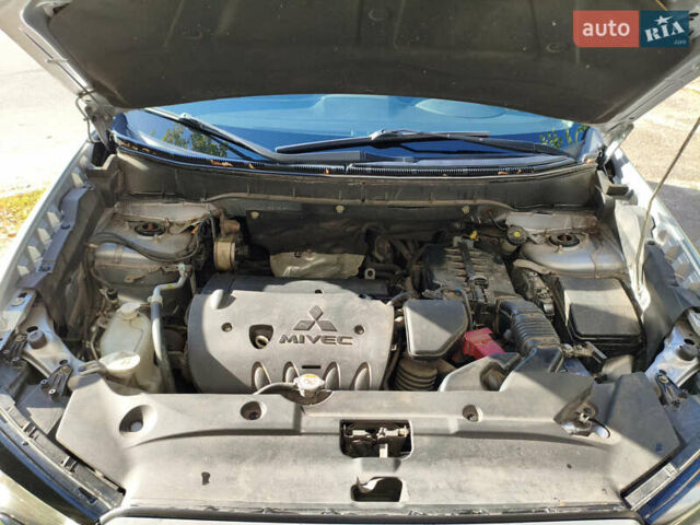 Сірий Міцубісі Outlander Sport, об'ємом двигуна 2.4 л та пробігом 187 тис. км за 12300 $, фото 15 на Automoto.ua