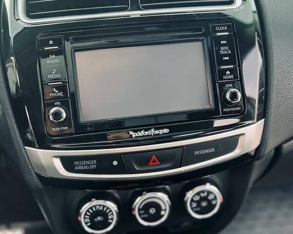 Сірий Міцубісі Outlander Sport, об'ємом двигуна 2.4 л та пробігом 139 тис. км за 15400 $, фото 23 на Automoto.ua