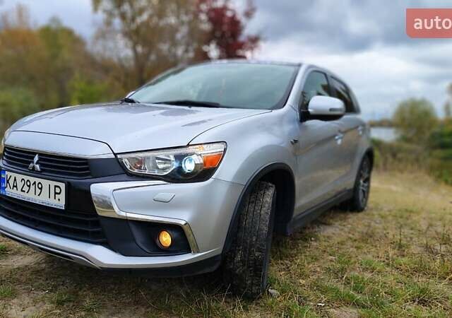 Сірий Міцубісі Outlander Sport, об'ємом двигуна 2.36 л та пробігом 136 тис. км за 13999 $, фото 6 на Automoto.ua