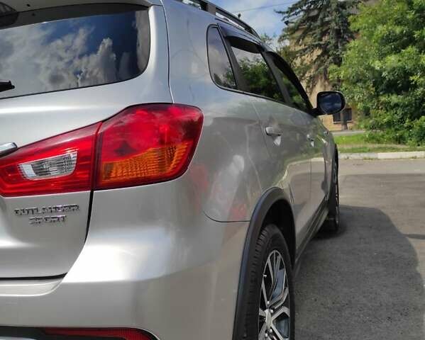 Сірий Міцубісі Outlander Sport, об'ємом двигуна 2 л та пробігом 144 тис. км за 15500 $, фото 11 на Automoto.ua