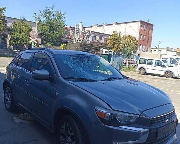 Сірий Міцубісі Outlander Sport, об'ємом двигуна 2.4 л та пробігом 120 тис. км за 7999 $, фото 4 на Automoto.ua