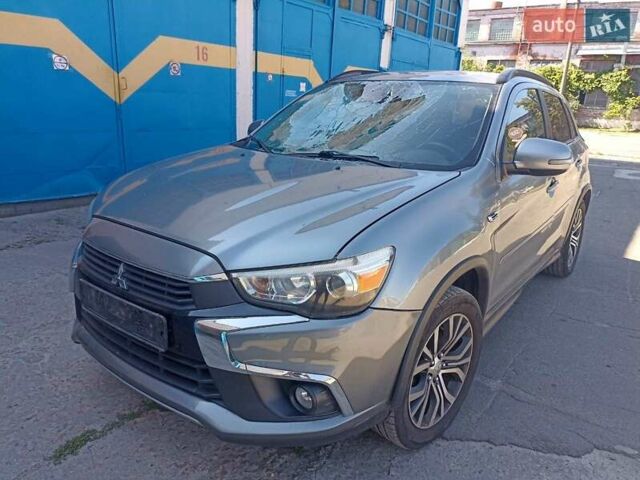 Сірий Міцубісі Outlander Sport, об'ємом двигуна 2.4 л та пробігом 120 тис. км за 7999 $, фото 11 на Automoto.ua