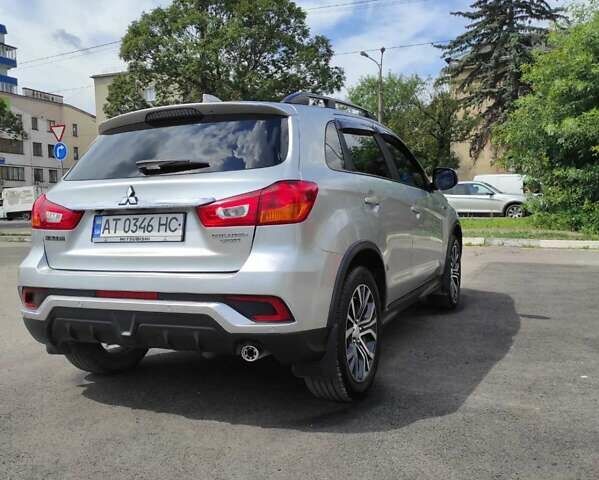 Сірий Міцубісі Outlander Sport, об'ємом двигуна 2 л та пробігом 144 тис. км за 15500 $, фото 9 на Automoto.ua