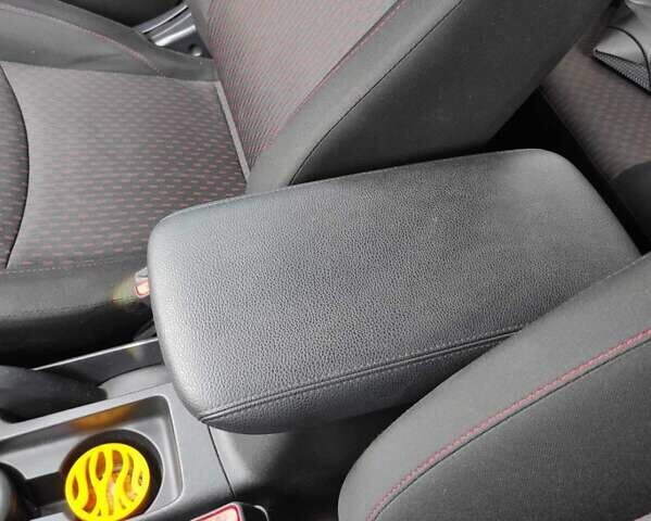 Сірий Міцубісі Outlander Sport, об'ємом двигуна 2 л та пробігом 144 тис. км за 15500 $, фото 29 на Automoto.ua
