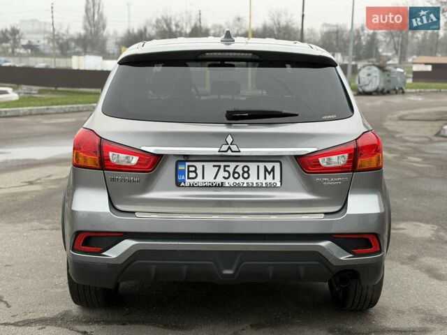 Сірий Міцубісі Outlander Sport, об'ємом двигуна 2 л та пробігом 100 тис. км за 13800 $, фото 4 на Automoto.ua