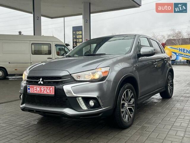 Серый Мицубиси Outlander Sport, объемом двигателя 2.4 л и пробегом 190 тыс. км за 12900 $, фото 1 на Automoto.ua