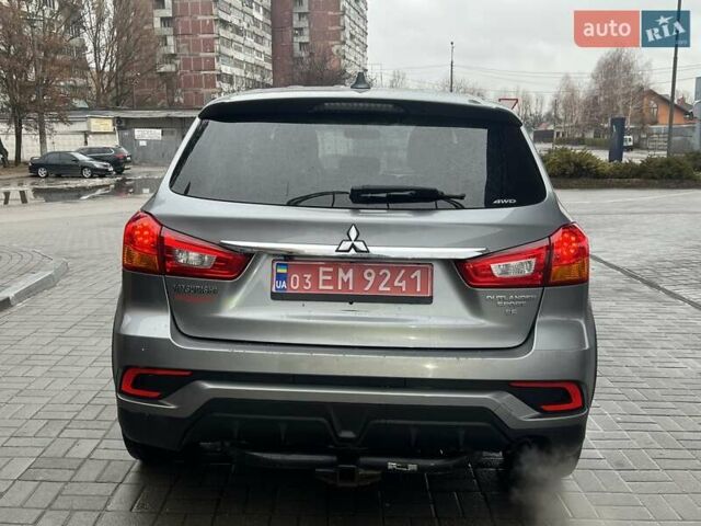 Серый Мицубиси Outlander Sport, объемом двигателя 2.4 л и пробегом 190 тыс. км за 12900 $, фото 8 на Automoto.ua