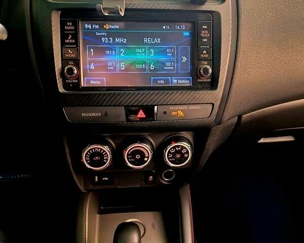 Серый Мицубиси Outlander Sport, объемом двигателя 2 л и пробегом 107 тыс. км за 12200 $, фото 14 на Automoto.ua