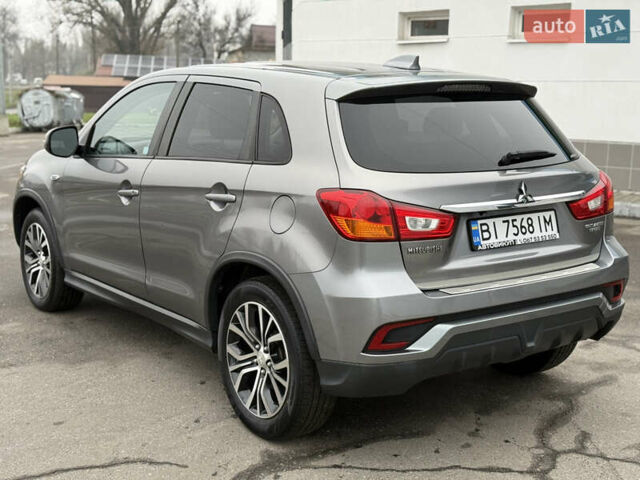 Сірий Міцубісі Outlander Sport, об'ємом двигуна 2 л та пробігом 100 тис. км за 13800 $, фото 5 на Automoto.ua