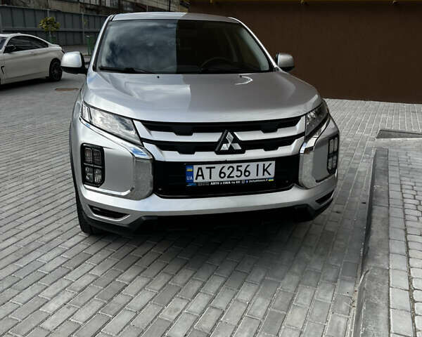 Сірий Міцубісі Outlander Sport, об'ємом двигуна 2 л та пробігом 133 тис. км за 16300 $, фото 1 на Automoto.ua