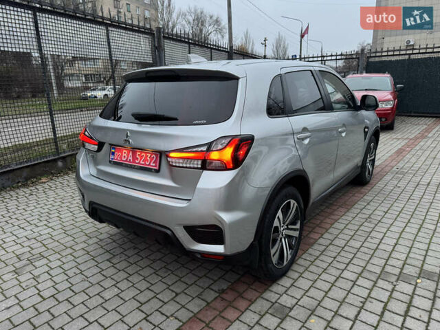 Сірий Міцубісі Outlander Sport, об'ємом двигуна 2 л та пробігом 40 тис. км за 15700 $, фото 3 на Automoto.ua