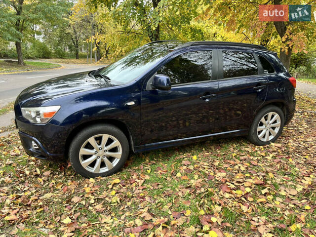 Синий Мицубиси Outlander Sport, объемом двигателя 2 л и пробегом 234 тыс. км за 9900 $, фото 11 на Automoto.ua