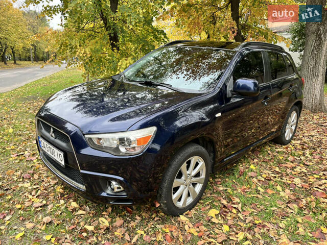 Синий Мицубиси Outlander Sport, объемом двигателя 2 л и пробегом 234 тыс. км за 9900 $, фото 10 на Automoto.ua