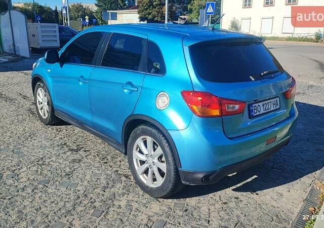 Синий Мицубиси Outlander Sport, объемом двигателя 2 л и пробегом 156 тыс. км за 9000 $, фото 3 на Automoto.ua