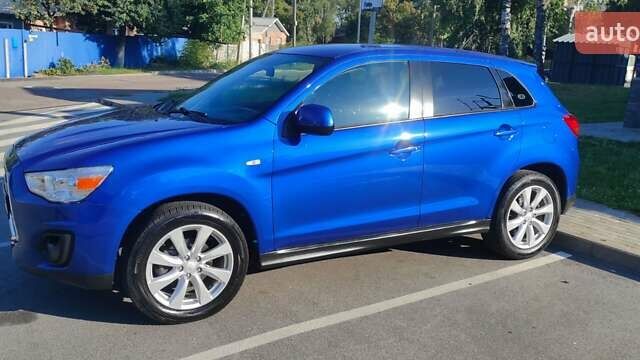 Синий Мицубиси Outlander Sport, объемом двигателя 2 л и пробегом 130 тыс. км за 11600 $, фото 3 на Automoto.ua
