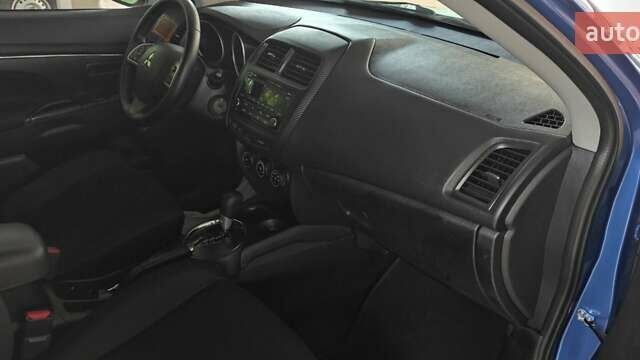 Синий Мицубиси Outlander Sport, объемом двигателя 2 л и пробегом 130 тыс. км за 11600 $, фото 15 на Automoto.ua