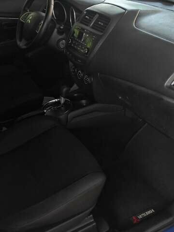 Синий Мицубиси Outlander Sport, объемом двигателя 2 л и пробегом 130 тыс. км за 11600 $, фото 17 на Automoto.ua