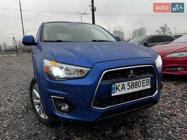 Синий Мицубиси Outlander Sport, объемом двигателя 2 л и пробегом 177 тыс. км за 12000 $, фото 3 на Automoto.ua