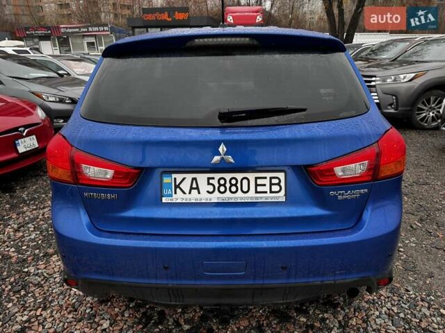 Синий Мицубиси Outlander Sport, объемом двигателя 2 л и пробегом 177 тыс. км за 12000 $, фото 8 на Automoto.ua
