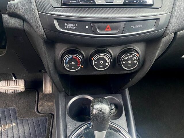 Синий Мицубиси Outlander Sport, объемом двигателя 2.4 л и пробегом 126 тыс. км за 13300 $, фото 9 на Automoto.ua
