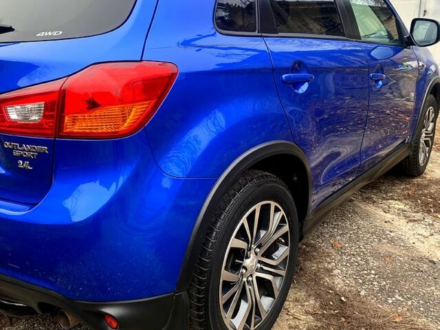 Синий Мицубиси Outlander Sport, объемом двигателя 2.4 л и пробегом 126 тыс. км за 13300 $, фото 5 на Automoto.ua