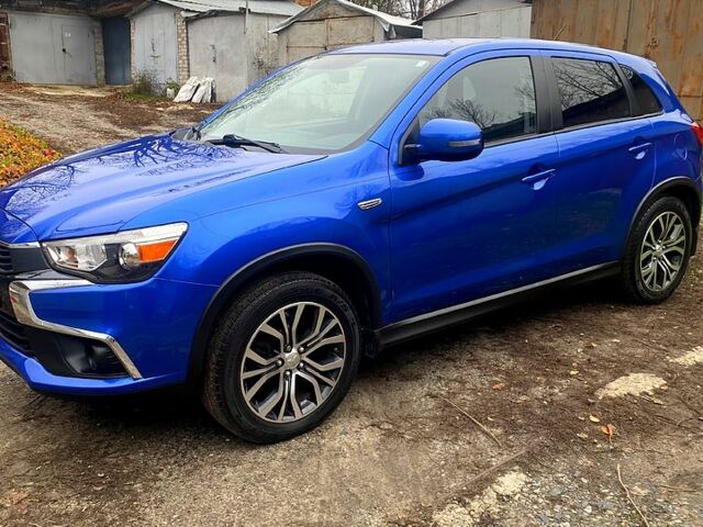 Синий Мицубиси Outlander Sport, объемом двигателя 2.4 л и пробегом 126 тыс. км за 13300 $, фото 2 на Automoto.ua
