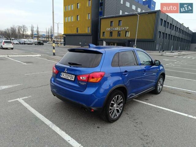 Синий Мицубиси Outlander Sport, объемом двигателя 2 л и пробегом 105 тыс. км за 14000 $, фото 5 на Automoto.ua