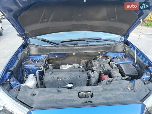 Синий Мицубиси Outlander Sport, объемом двигателя 2 л и пробегом 136 тыс. км за 13800 $, фото 16 на Automoto.ua