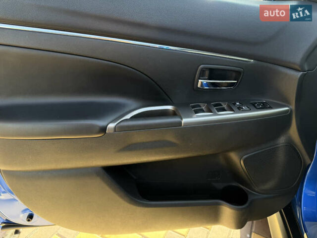 Синій Міцубісі Outlander Sport, об'ємом двигуна 2.4 л та пробігом 165 тис. км за 12999 $, фото 10 на Automoto.ua