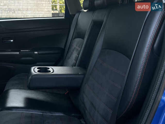 Синий Мицубиси Outlander Sport, объемом двигателя 2.36 л и пробегом 156 тыс. км за 13799 $, фото 24 на Automoto.ua