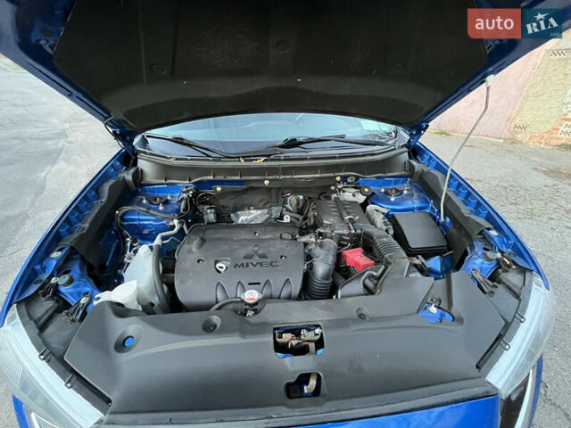 Мицубиси Outlander Sport 2018 в Виннице на Automoto.ua Синий Мицубиси Outlander Sport, объемом двигателя 2 л и пробегом 280 тыс. км за 12900 $, фото 10 на Automoto.ua