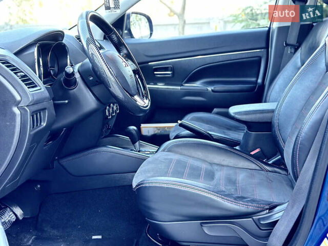 Синий Мицубиси Outlander Sport, объемом двигателя 2.4 л и пробегом 172 тыс. км за 14200 $, фото 34 на Automoto.ua