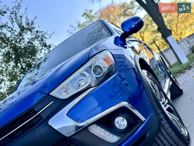 Синий Мицубиси Outlander Sport, объемом двигателя 2.4 л и пробегом 172 тыс. км за 14200 $, фото 11 на Automoto.ua
