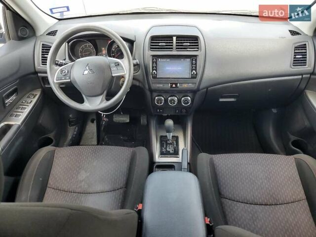 Синій Міцубісі Outlander Sport, об'ємом двигуна 2 л та пробігом 60 тис. км за 2800 $, фото 7 на Automoto.ua